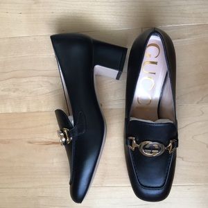 Gucci Zumi GG silver/gold Logo Black Leather Square Toe Mid Heel Loafers Pumps